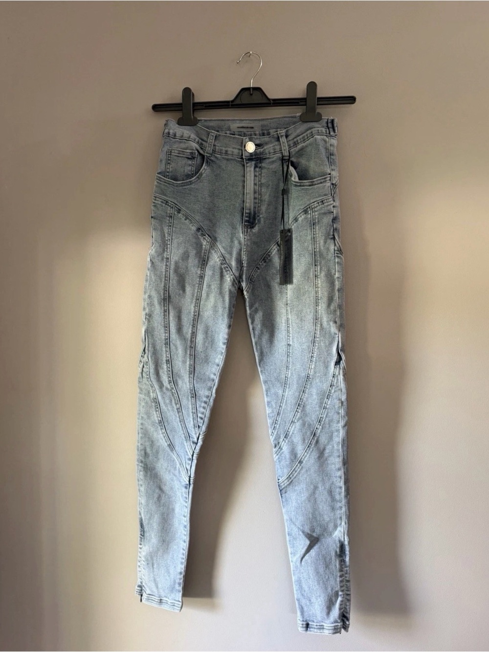 💫NWT Manière Du Voir Light Blue Stretchy Jeans Size US 6. From Europe.